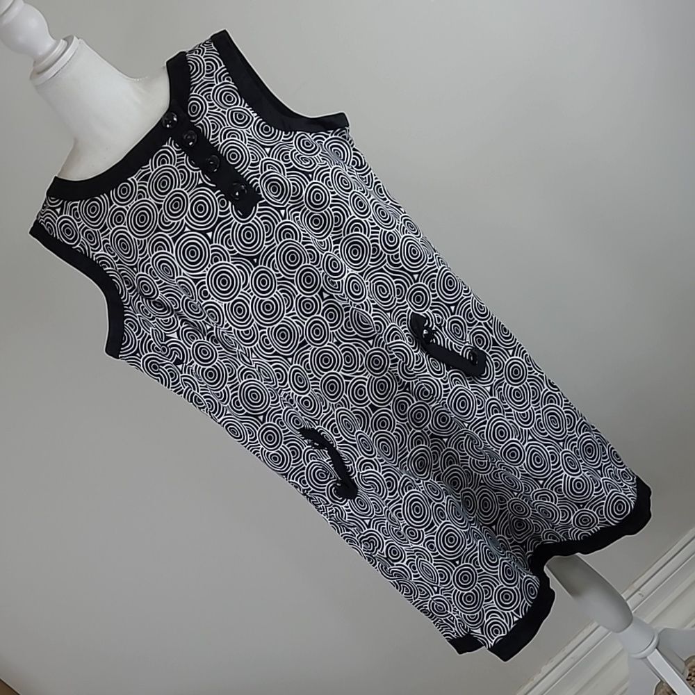 Kim Rogers sz 18 sleeveless geometric design black and white design dress